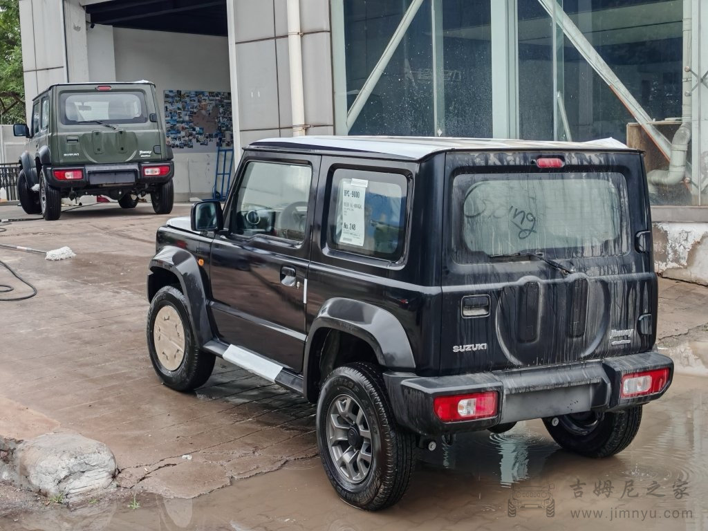 Jimny 黑色